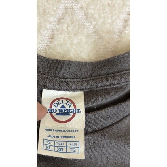 Vintage Delta A Christmas Story Leg Lamp Graphic Gray Tee Men’s Size XL - Picture 13 of 15